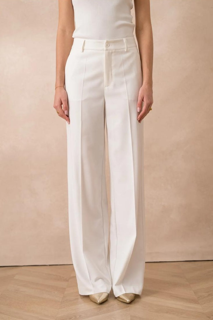 מכנסיים דגם קלי