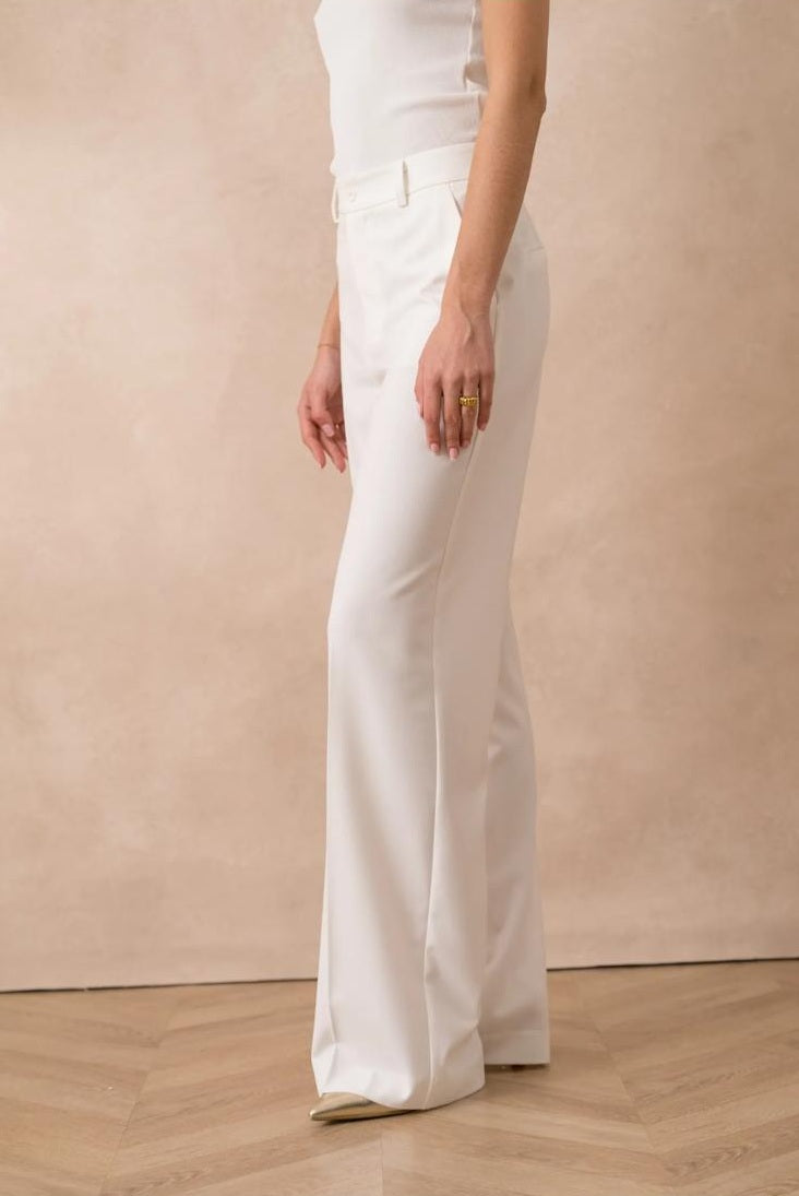 מכנסיים דגם קלי