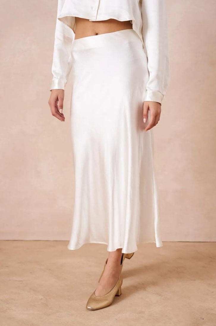 חצאית דגם בטי