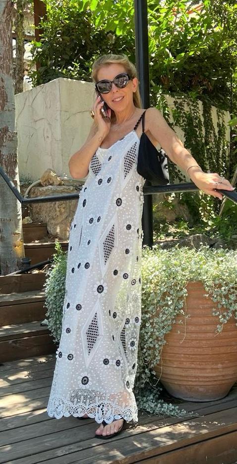 שמלה דגם פרח